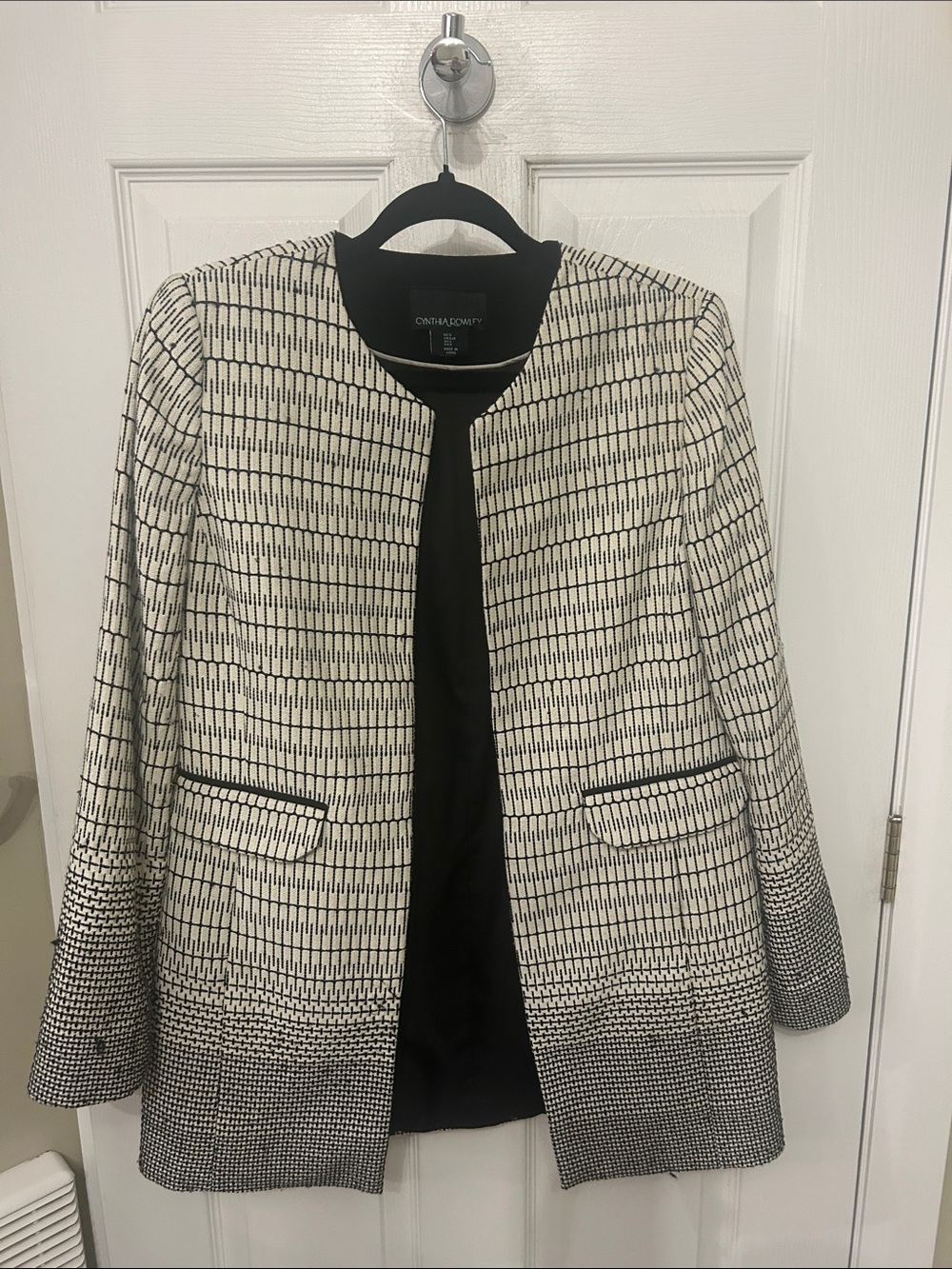 Cynthia Rowley Black & White Patterned Open Front Blazer